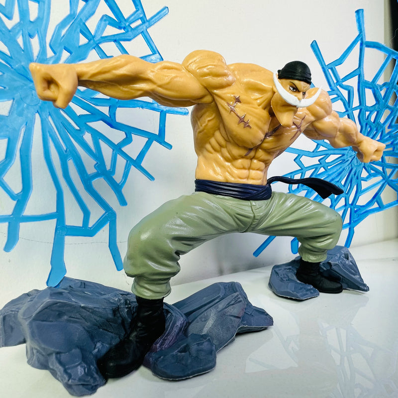 ONE PIECE: Edward Newgate (Whitebeard) Garage Kit Figure - A Monumental Masterpiece