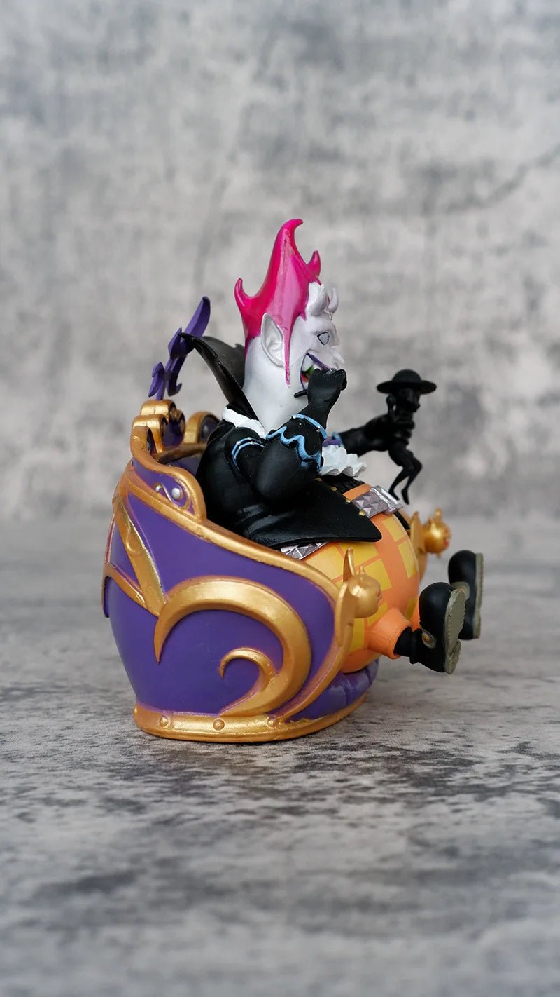 One Piece Gekko Moria Sofa Ver. PVC Action Figure - SHAKLABS STORE